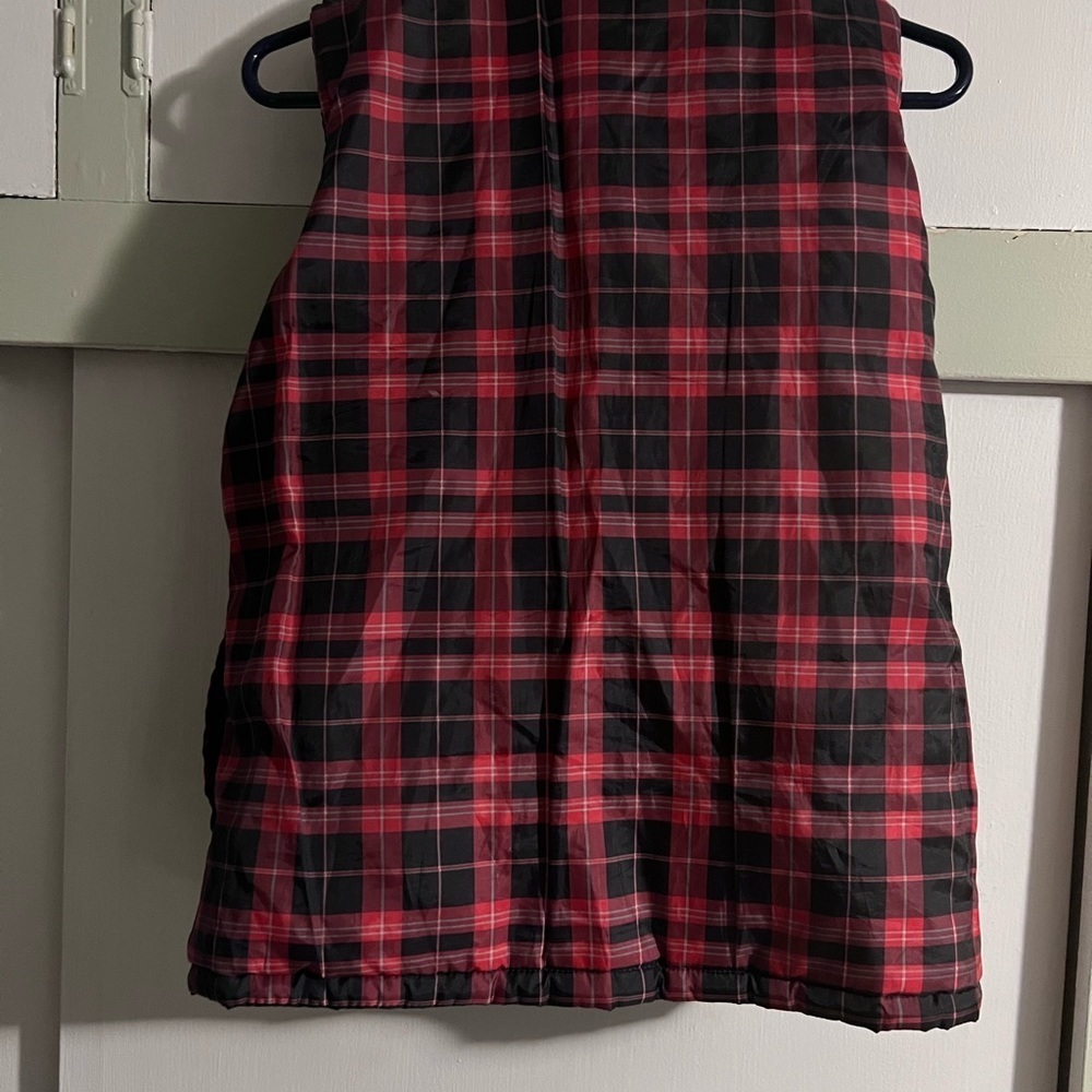 Women’s M Merona Puffer Vest - Reversible - Picture 10 of 13